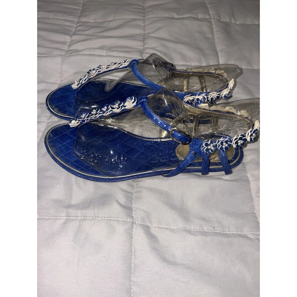 Chanel T Strap Blue Floral Embellished Sandals Sz 39 8.5 US